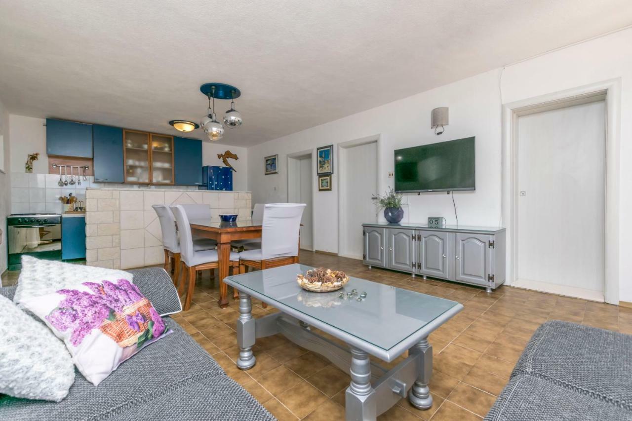 Apartments Babaja Trogir Eksteriør billede