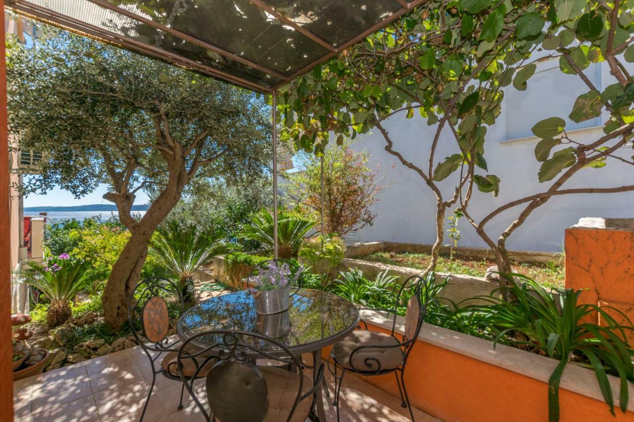 Apartments Babaja Trogir Eksteriør billede
